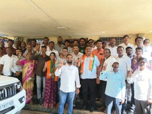 कोलगाव जि. प. महायुतीचे अधिकृत उमेदवार महेश सारंग यांनी केला उमेदवारी अर्ज दाखल..