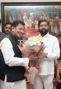 अहिंसेचा महामेरू.. दुःखीतांचा आधारू..