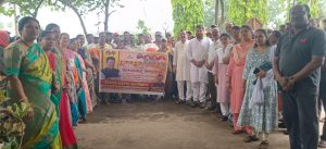 सामाजिक कार्याची जाणीव जोपासत दीपक केसरकर यांच्या वाढदिवसानिमित्त सेवा सप्ताहाला सुरुवात..