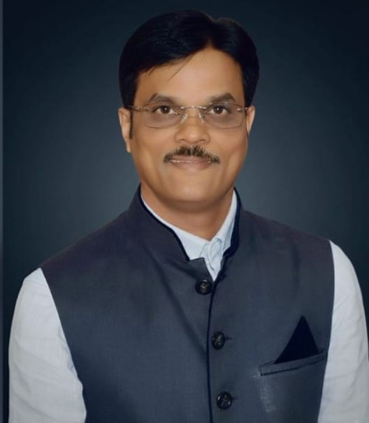 पीएम स्वनिधी पंतप्रधान पथविक्रेता आत्मनिर्धर निधी योजनेचा लाभ जास्तीत जास्त पथविक्रेत्यांनी घ्यावा-  उपनगराध्यक्ष ॲड. अनिल निरवडेकर